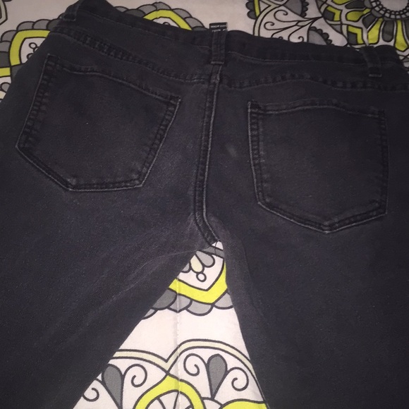 Forever 21 jeans 🖤 - Picture 4 of 4